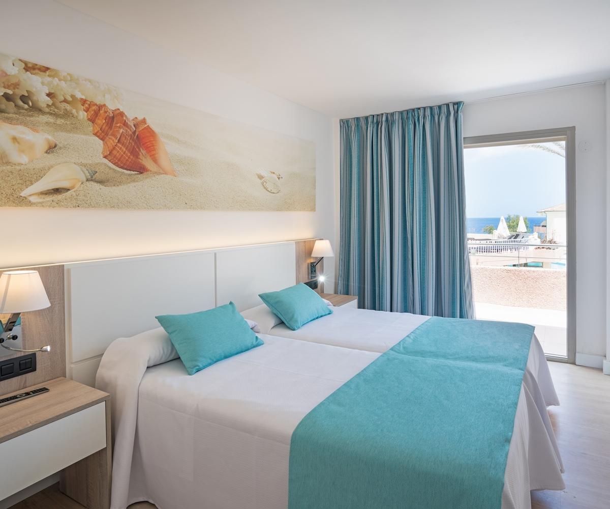 Thb Guya Playa Hotel Cala Ratjada  Exterior photo